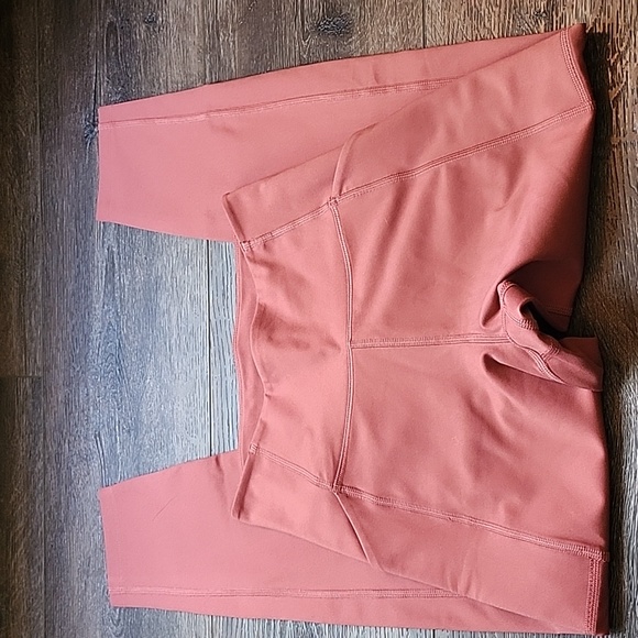 Girlfriend Collective Terra Compressive Pocket Legging Size Small Peach/… - Picture 4 of 7